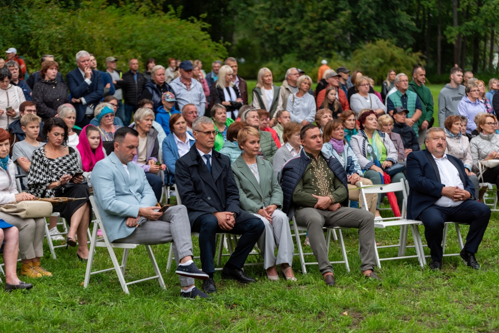 Koncerts “Pasaules mūzika brīvībai”, autorkoncerti “Pusnakts stundā”, milzu planētu parks “Mēness starus stīgo”