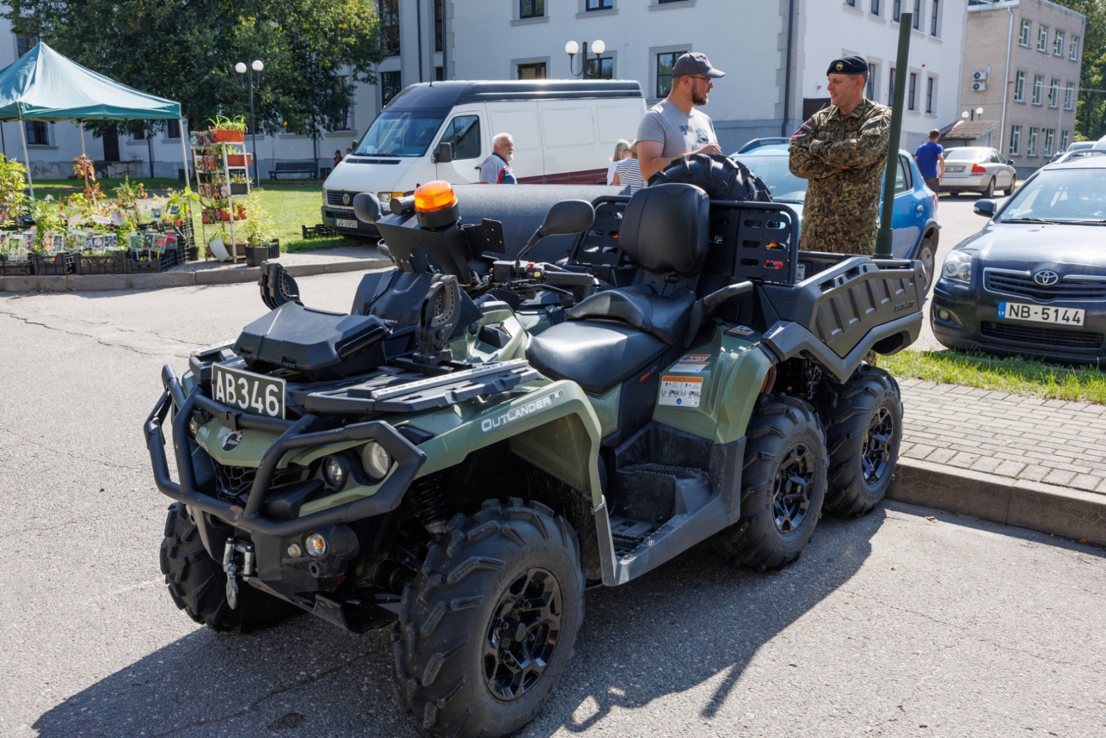 Preiļu pilsētas svētku tirgus iela "Iepērcies svētkos"