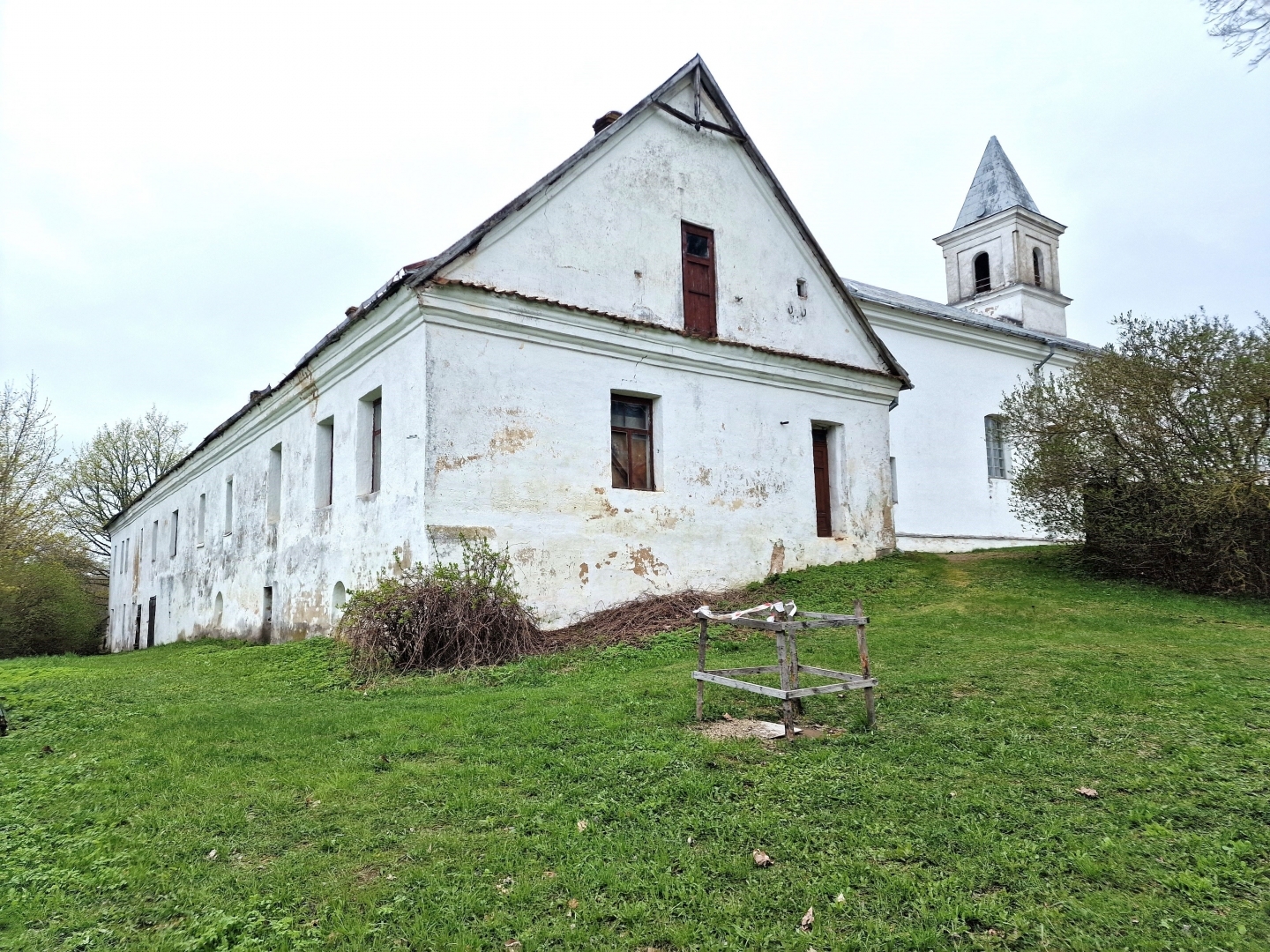 Veikta Rušonas katoļu klostera izpēte