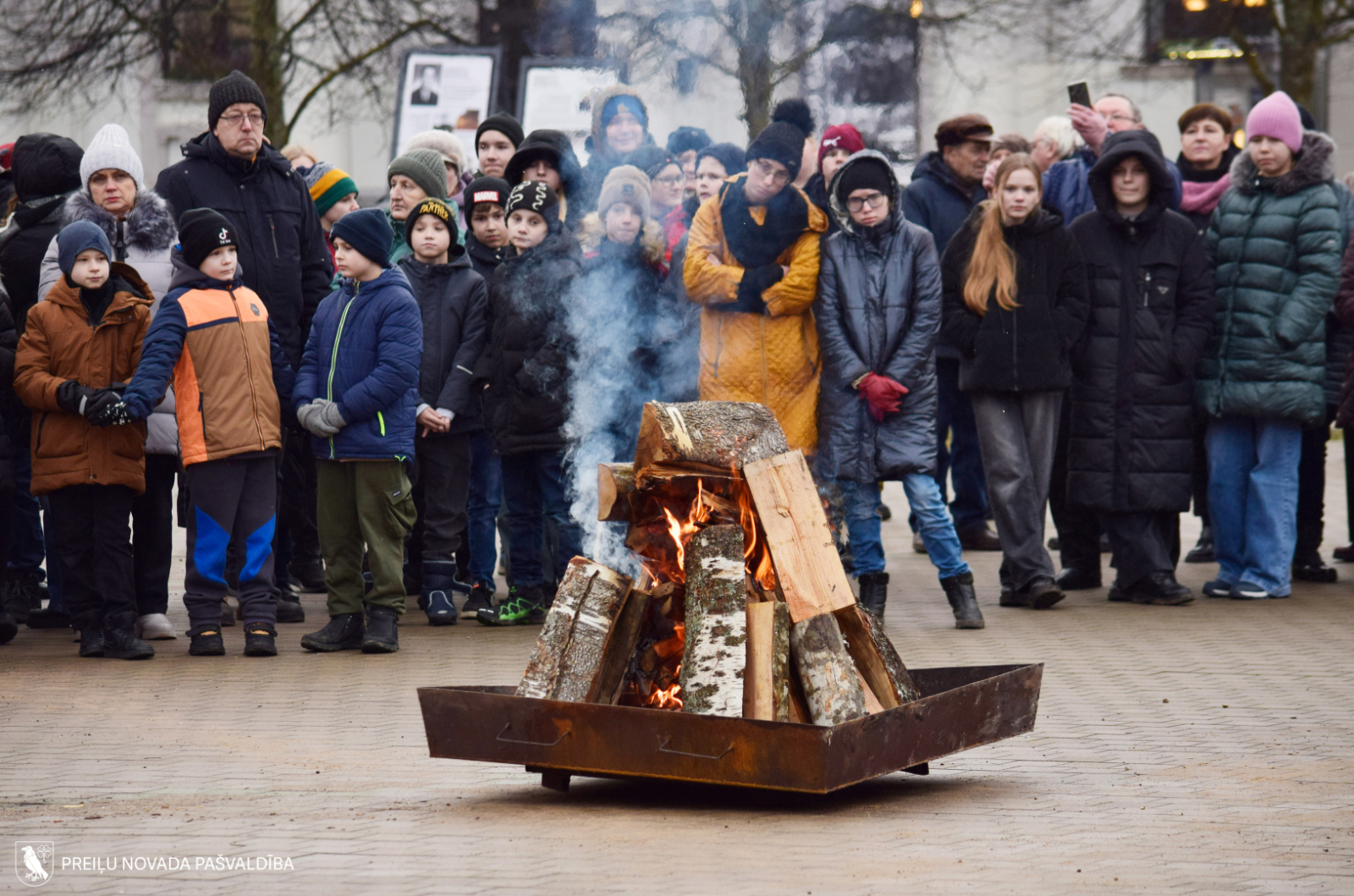 Barikāžu atceres pasākums "Sarunas pie ugunskura"