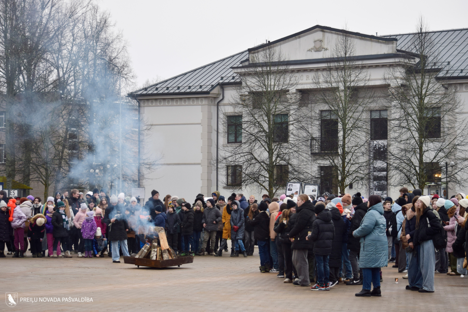 Barikāžu atceres pasākums "Sarunas pie ugunskura"