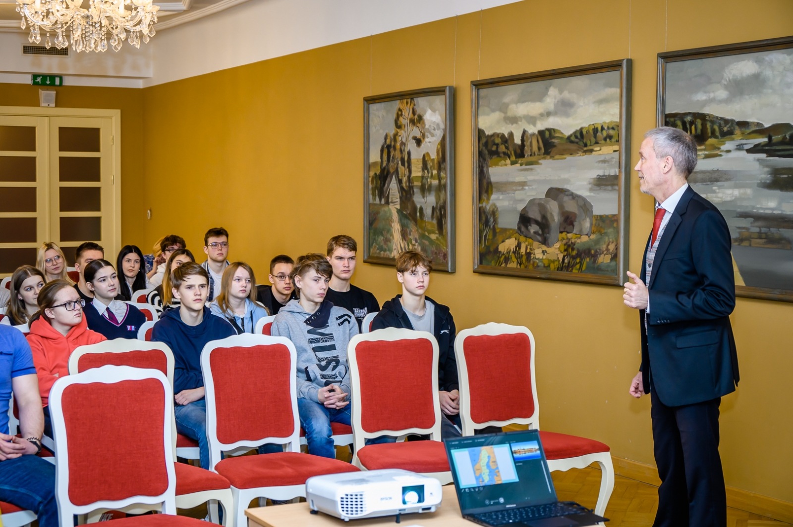 Preiļu novada pašvaldības jaunieši piedalās akcijas atklāšanas pasākumā "Atpakaļ uz skolu/Atpakaļ uz Universitāti"