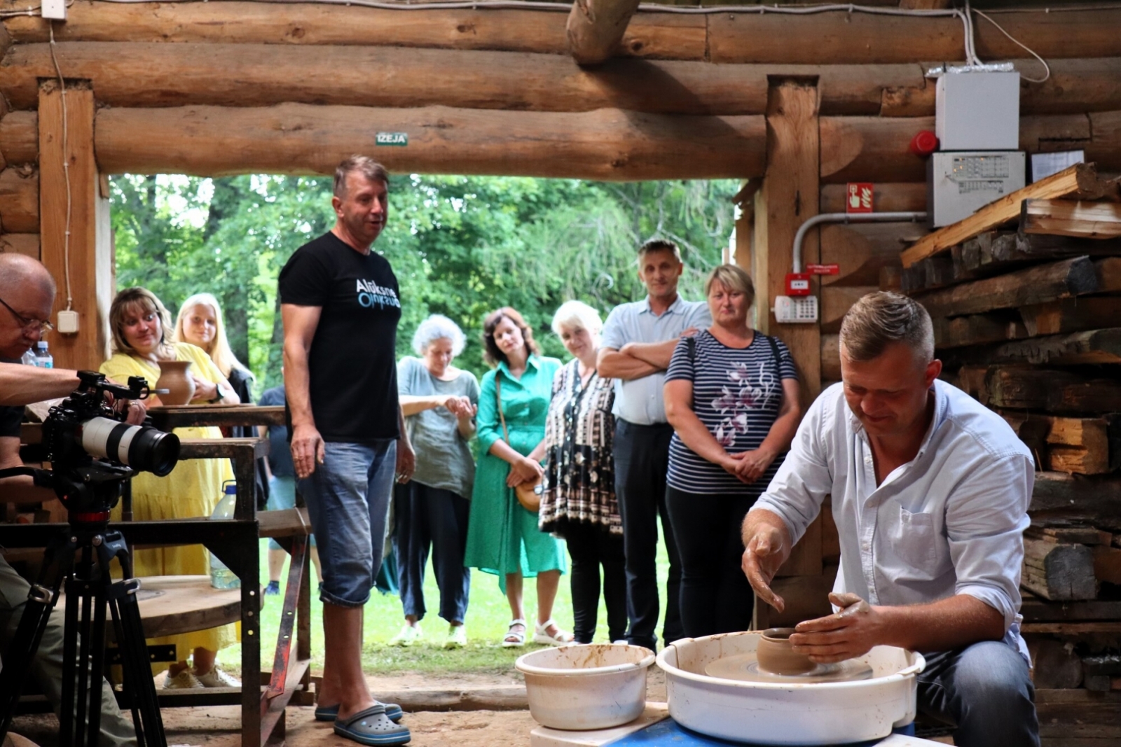 Jasmuižā aizvadīti Latgales tradicionālo amatu svētki