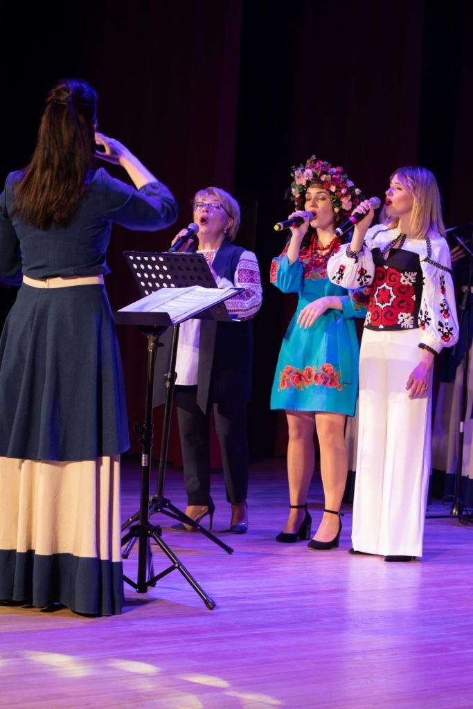 labdaribas-koncerts-ukrainas-atbalstam-foto-v-agurjanovs-122-683x1024.jpg